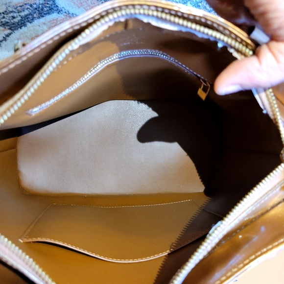 Louis Vuitton Bronze Leather Monogram Vernis Houston Tote Bag - Picture 12 of 15